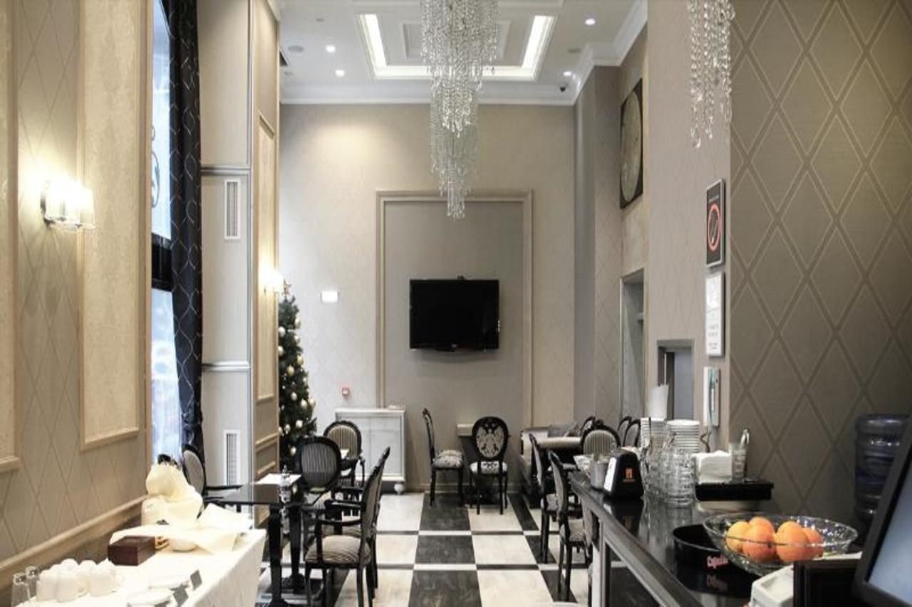 Hotel Evropa Belgrado Exterior foto